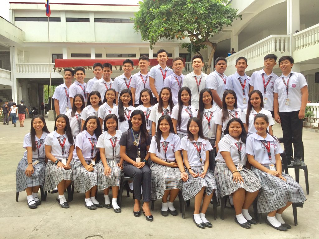 JDdechavez's tweet photo. #SorryThankYouGoodbye😭❤️ https://t.co/lMjmGx9QeC