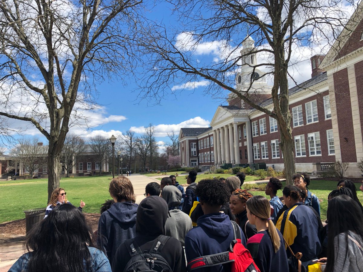 Guid_FTPSchools's tweet photo. @FHS_FTPSchools students visited @TCNJ &amp; @RiderUniversity to experience the difference between public and private universities in NJ. 
Much thanks to Dr. Bordeau &amp; Mrs. Mizov for chaperoning. https://t.co/yZPsHJHZ5s