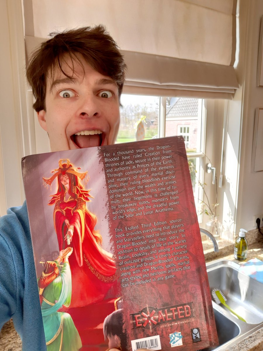 12Deckboxes's tweet photo. Aaaaahhhhhhh thank you so much @TheOnyxPath!!
The first of three have arrived!
#Exalted3rd #Dragonblooded https://t.co/NpP5hyZj1p