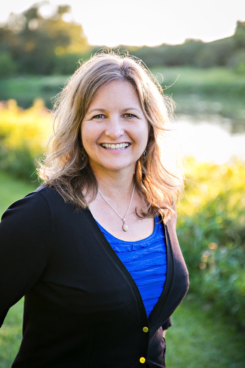 UnitedWayWRC's tweet photo. .@karibileski inspires others @wrdsb by sharing the impact a level playing field can have on youth. “We see these kids every day. We see the need and we are all about helping the whole child.” Read Karin’s story at https://t.co/KriOWIjVbs. #iamtheone #nvw2019 https://t.co/4jnuOLlSL2