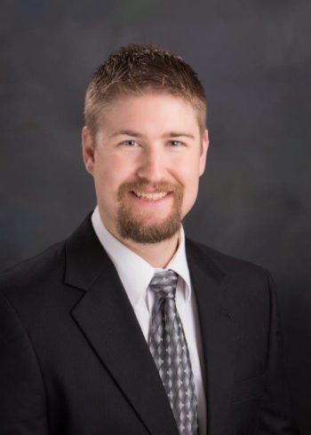 LincolnPTSR's tweet photo. Jonathan grew up in Ashland, NE. Jonathan began his career at Lincoln Physical Therapy and Sports Rehab in January of 2016. He enjoys spending time with his daughter, hanging out with family and friends, camping, hunting, and Husker football. https://t.co/2ALWvQwGWD
