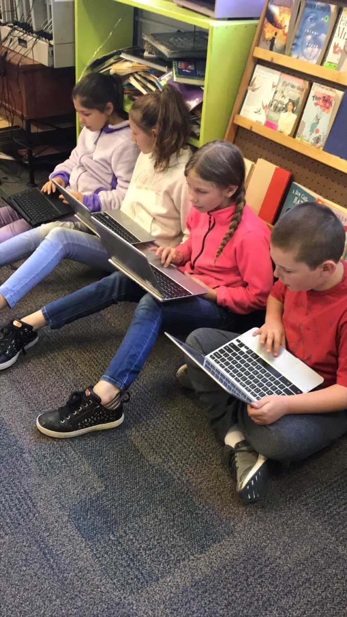 katsnyder6's tweet photo. Quizlet Live to practice our Geometry vocabulary 📐 This involves collaboration and communication to claim victory!! #currituckk12 @MoyockP https://t.co/9jlQuHKPjf