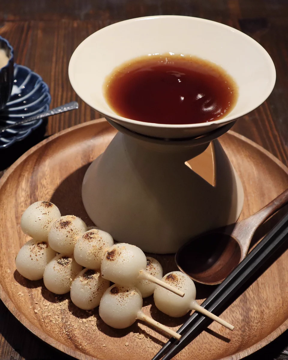 みたらし団子フォンデュなるものが東京にあった！！新宿ろまん亭！