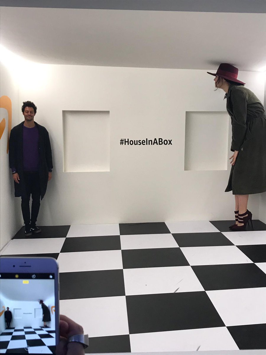 AdHocCom's tweet photo. #Candy e #Hoover protagonisti della #Amazon #HouseInABox - i due brand sono stati scelti per arredare con soluzioni innovative, hi-tech e di #design la #smarthome del player mondiale dell'#ecommerce. #MDW #Fuorisalone2019 #MilanoDesignWeek #Alexa #SmartLiving https://t.co/ts5XyhWgon