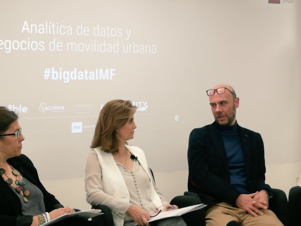 imf_education's tweet photo. #bigdataIMF Orazio Corva de @ACCIONA: Madrid es una de las capitales líderes en #movilidad compartida https://t.co/Y0v1moR5vx