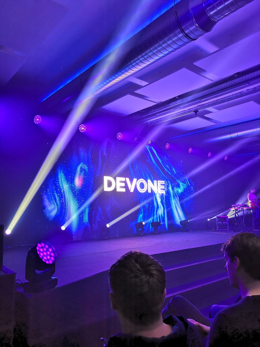PascalSec's tweet image. Today at @DevOneLinz
Always a blast to be here 😇 #DevOneConf