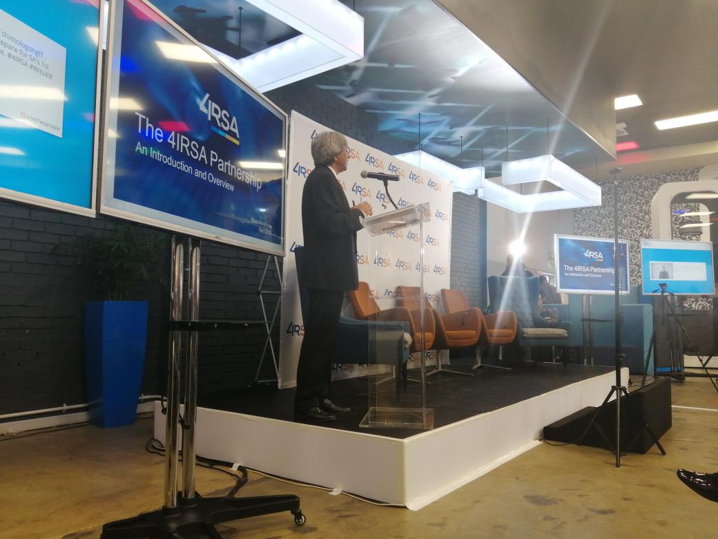 MafIHub's tweet photo. Prof Habib from Wits.. 4IR it's already here....
#4IRSA #4IRCommission #DigitalEconomySummit
@4IRSA https://t.co/ACUy4ui41r
