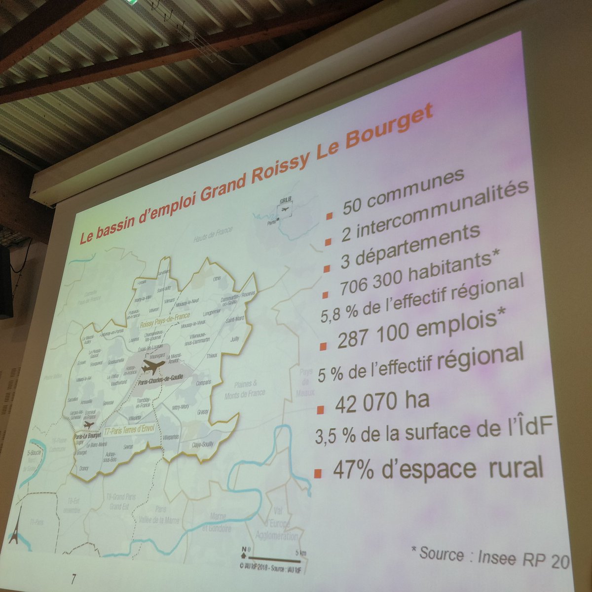 DevEcho's tweet photo. Les acteurs de l'#emploi, de la #formation et du #développement économique réunis ce matin, pour partager et coordonner vues et actions sur le bassin d'emploi du Grand Roissy - Le Bourget. #grlb https://t.co/7l9u6THW72