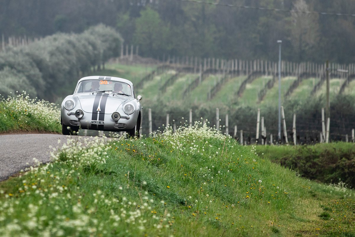 fchistoric's tweet photo. From 12 editions #CentroPorscheBrescia @GruppoSaottini is Main &amp; Automotive Sponsor of #FranciacortaHistoric 🚗☘️

https://t.co/BFGDd73oZx

#FranciacortaHistoric2019 #Porsche #SaottiniAuto https://t.co/BK3OTM7EJE