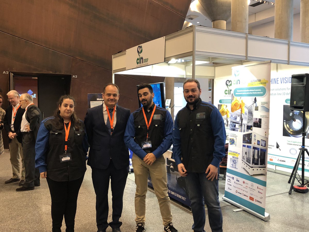 Metromeet's tweet photo. We are enjoying #Metromeet2019 so much! Thanks for the interesting content, #technology and #networking - We will follow our day with the #CINAdvancedSystems Metrolab! https://t.co/zTx4AQi2GS