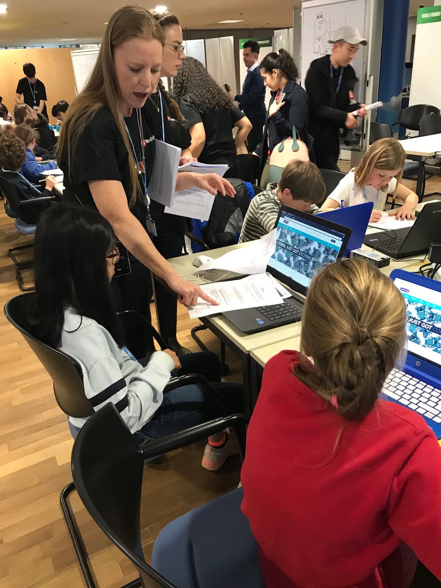 MooreAimee's tweet photo. #WSIS #TechLabs : Excited to have our Robotics ASA here coding making a Robotic Zoo using Code Bug! https://t.co/hjsoXC07iS