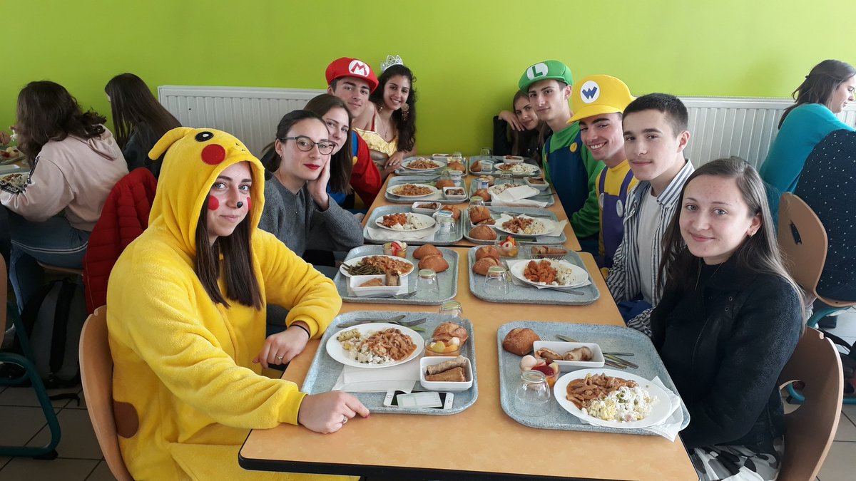 Les plus beaux des 1ere ES font la pause eepas