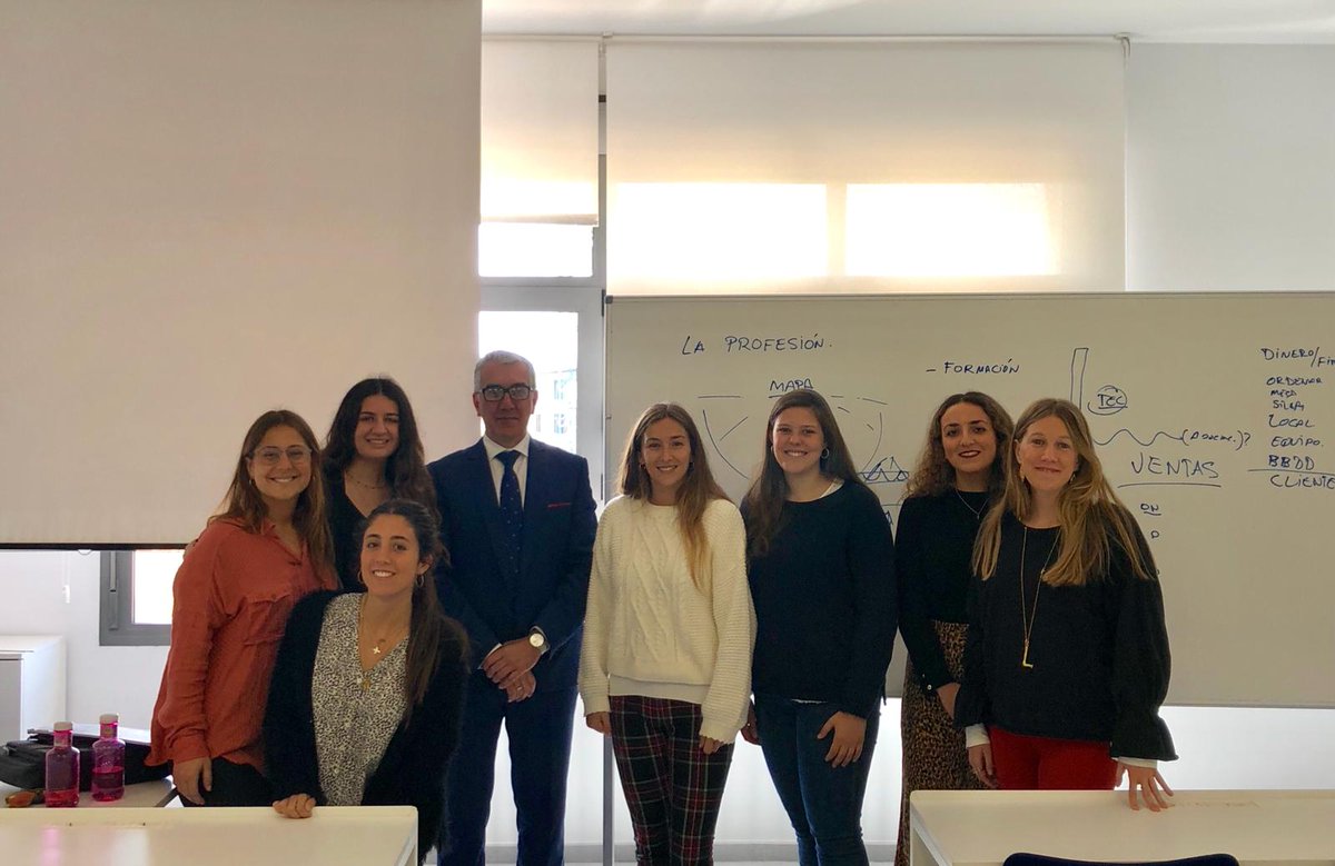 LoyolaMasteres's tweet photo. Los estudiantes del Área Jurídica (#MUAB #MUTAF #MUAJE), han estado gracias al Servicio de Carreras Profesionales con la firma Andersen Tax &amp; Legal (@AndersenTL_ES). #liderazgo #formacion #posgrado #master #loyola #jesuitas #sevilla #doshermanas #empleo #juridico #abogados https://t.co/0lO9Yv2aDS
