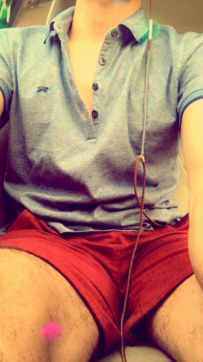 من يعرف يمص لين يقول اغغغغ 💦🍼🙈.