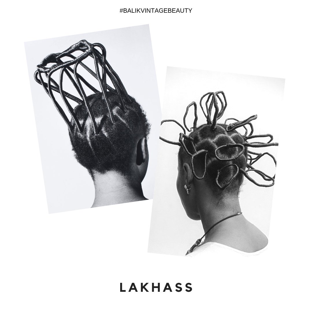 BalikSecrets's tweet photo. ~Lakhass~
Cette coiffure faite avec du fil ou de la laine existe depuis des siècles. Le “lakhass “ permet d’étendre et d’assouplir les cheveux crépus: un brushing artisanal sans utiliser de chaleur.
(Peut également être ajouté dans un bon soupou kandia 🍽)
#balikvintagebeauty https://t.co/G5xJLjiJNe