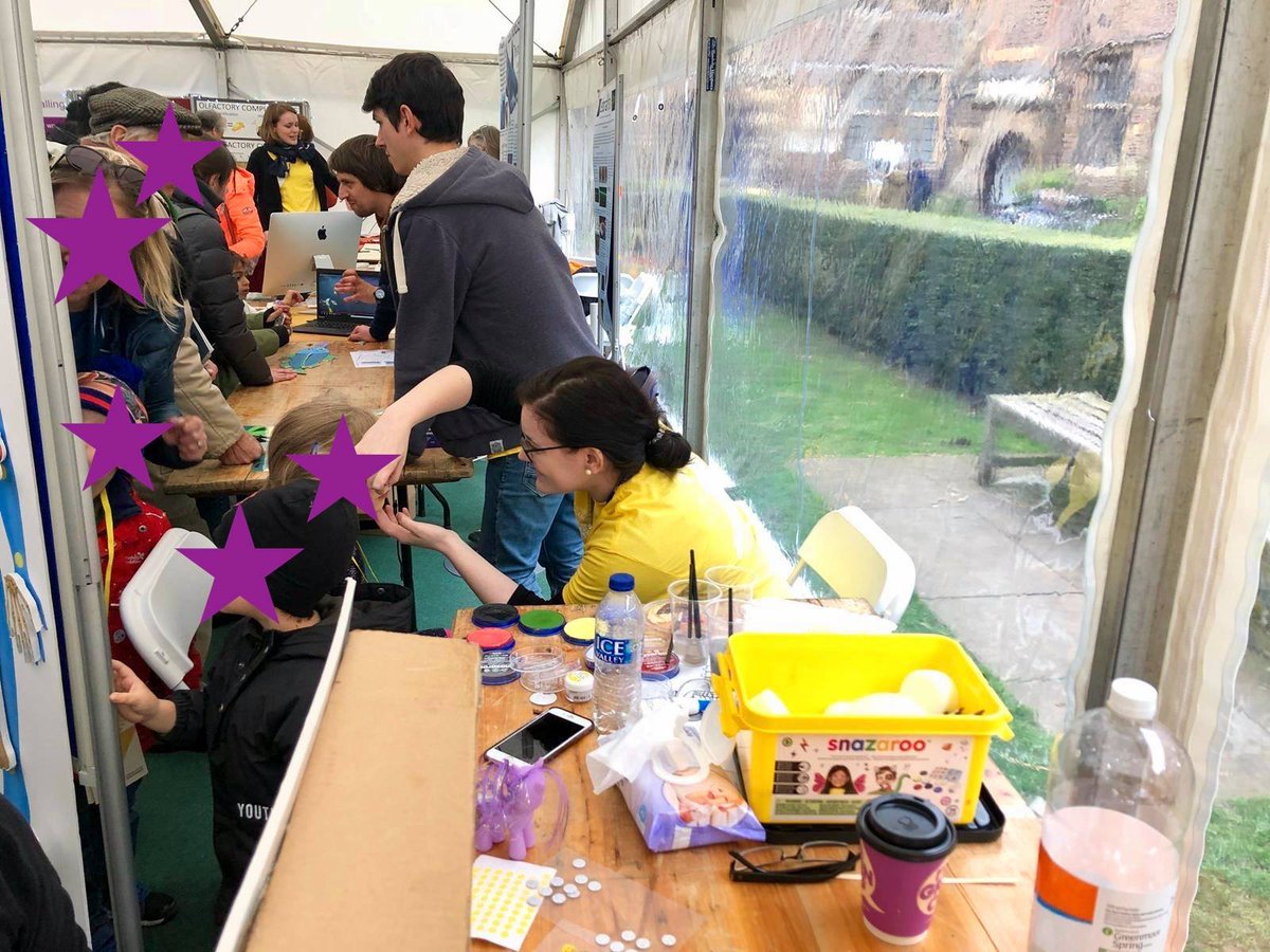 CamAnatomy's tweet photo. Junior anatomy demonstrators representing at the Cambridge Science festival 16/3/2019 @camscience. Great effort team! https://t.co/IE0ajQe1Z4