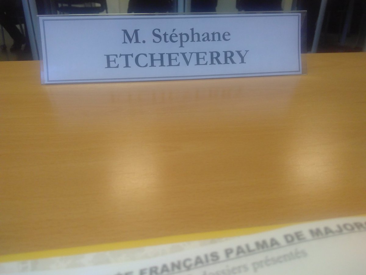 StphaneEtcheve1's tweet photo. #ccb1 Conseil Consulaire des Bourses 1 ... Un nouveau dégâts pour les #familles #monoparentales avec #gardepartagée : elles sont considérées #biparentales malgré situation #monoparentale @aefeinfo https://t.co/SkMggvY9un