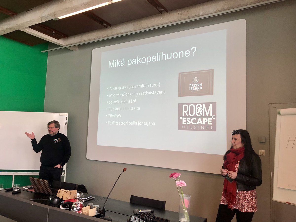 MinnaTaivassalo's tweet photo. #Kohtio953 Mikä on pakopelihuone? Teemana Virtuaaliset pakopelit oppimisessa - kokemuksia Olarin lukiosta Espoosta https://t.co/rlY725s3Ih