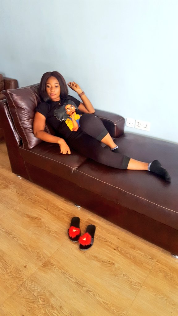 lilian_poo's tweet photo. I refused to become what you call Normal..#MostOriginal..#DeBossLady https://t.co/GsxD3h3Nrc
