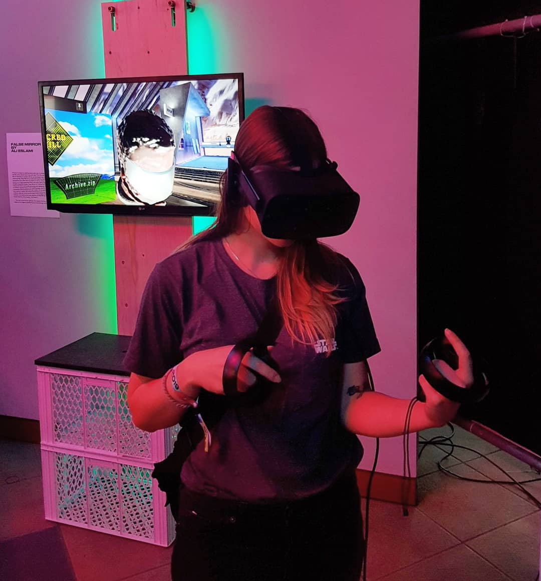 alllesss's tweet photo. False Mirror 🕳️ is running at @AMazeFest till tomorrow! Come by and give it a go if you're in Berlin 🔌
#VR #FalseMirrorVR #ue4 https://t.co/sFNcqIIhCK