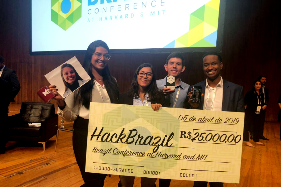 stelacrispim's tweet photo. Dispositivo nordestino de filtragem solar da água é vice-campeão de competição nos EUA
Conheça os detalhes: https://t.co/sCZhJAHT4R
#agenciaeconordeste #aqualuz #biotecnologia #engenhariaambiental #hackbrazil #startup #tecnologia #UFBA #UFC https://t.co/JQrMF0JkS7