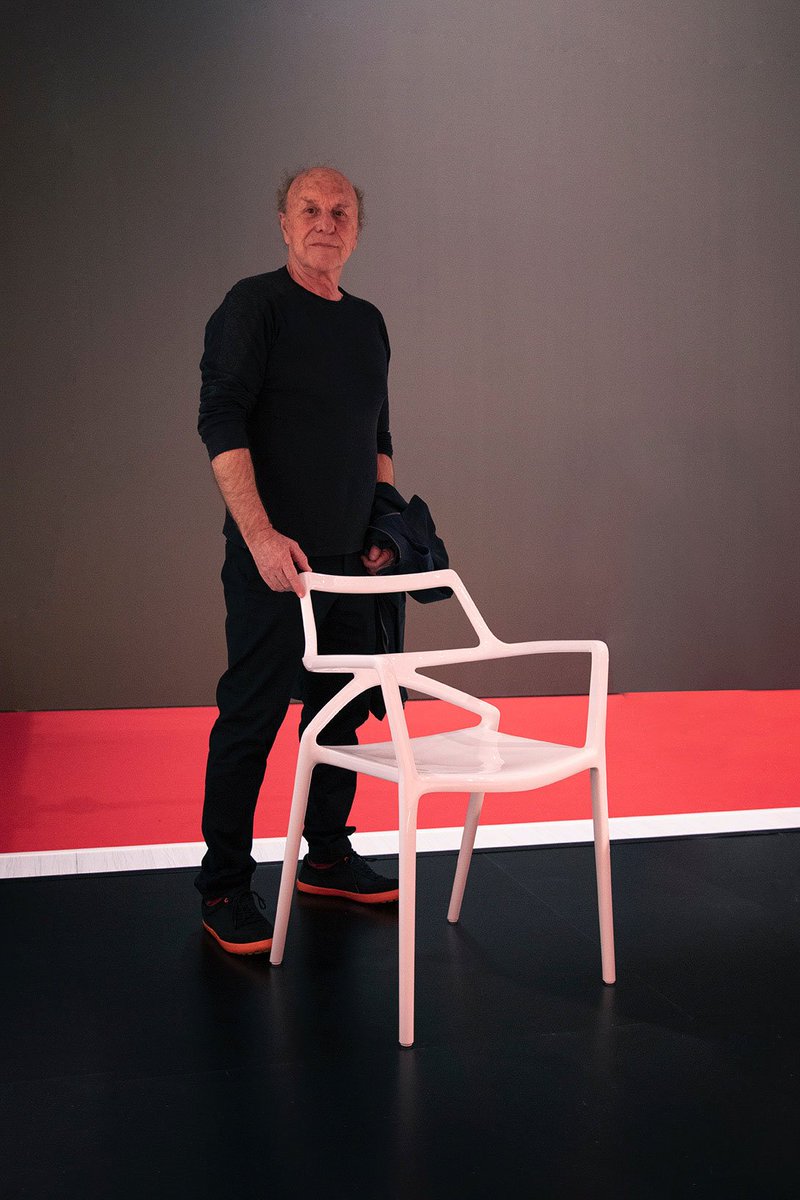 VONDOMSpain's tweet photo. Vondom had the opportunity to gather some its avant-garde design ambassadors like @wanderswonders @ramon_esteve  @eugeniquitllet @JORGEPENSI @estudiHac .  During the cocktail, visitors enjoyed the casual atmosphere surrounded by the new pieces launched at @iSaloniofficial https://t.co/HMuFVqJuzZ