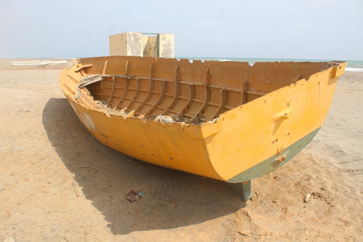 TaakuloSomali's tweet photo. The #CycloneSagar devistated the fishing tools in lughaya town we appreciate the timely response by #SHF, the fishing community in lughaya town resumed their work after they recieved a generous support from  @shf_somalia @OCHASom @matijakovac @JustinTBrady. @DFID_UK  @CzechMFA https://t.co/U7cLoCmLrw