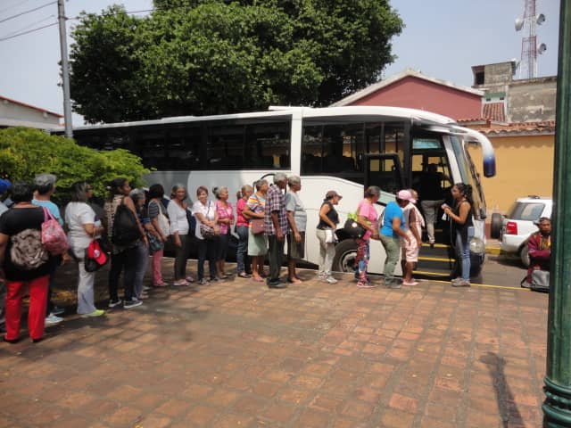 #Ayer|Abuelos y abuelas de la patria pensionados y jubilados del <a href="/salainass/">INASS</a> y IVSS, gozaron de un día de regocijo en la Finca Agroturística La Matica, ubicada en la vía Orituco, Calabozo, estado Guárico. Sitio de esparcimiento recreacional para turistas y pobladores#MásNuncaUn11A