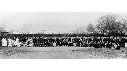 임시정부 수립 100주년 입니다
임시정부 숨은주역 200여분들 이십니다
이분들의 뜻을 잊어버리지 말아야 겠습니다