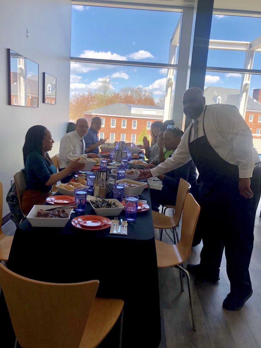 wcdining tweet media