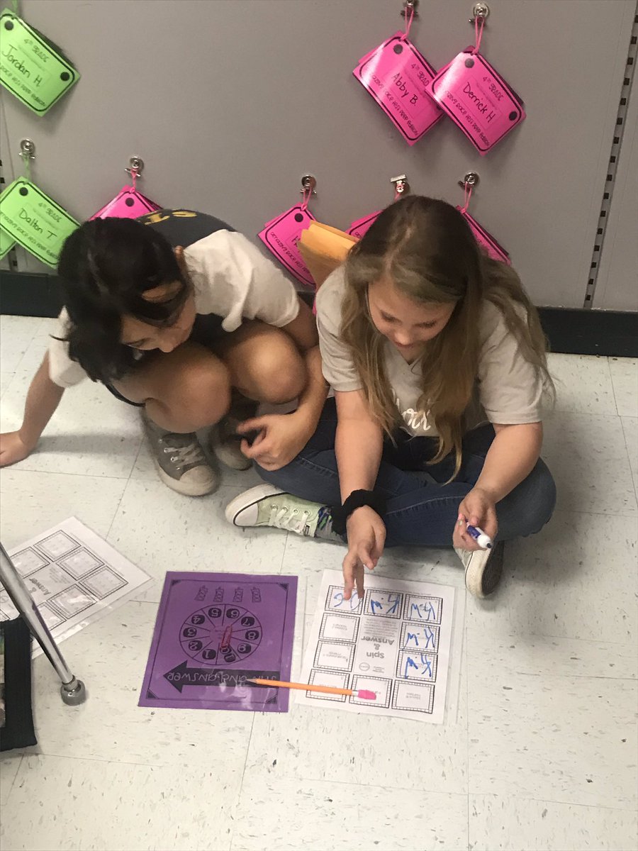CaseyGoodwin52's tweet photo. Welcome to the #AmazingRace 4th Grade, TnReady style! Each traveler has their own customized route to complete before TNReady begins! #lifein4th #workingtobebetterthanyesterday @PhillyWarriors https://t.co/abuTHaBUfx