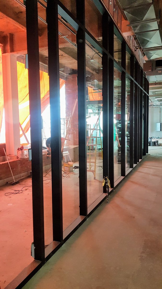 MIP_Projects's tweet image. It's clear that the glass installation is underway in the newly redeveloped Garage @MIP_Hamilton! @forgemcmaster @if_hamont