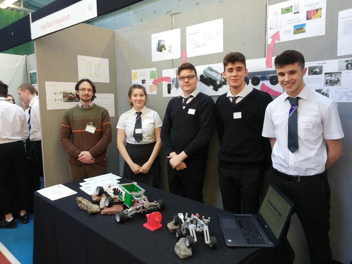 Physics_MG's tweet image. Presentation day. #EESW #Walesbotanic