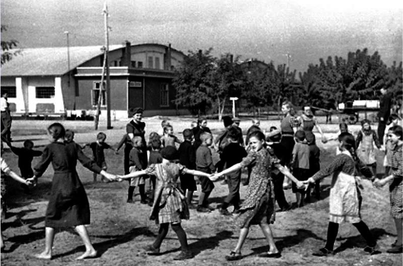 Orphanages gave the children a place to call home. Albeit for a little while…

1939 to 1945 Romania 16
Photos courtesy of So Nica Photo Historia

#Romania #WWII #impactofwaronchildren #orphans #orphanage #Severathefilm #indiefilm