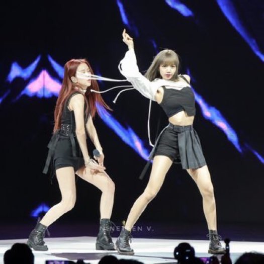 lisa pics tweet media