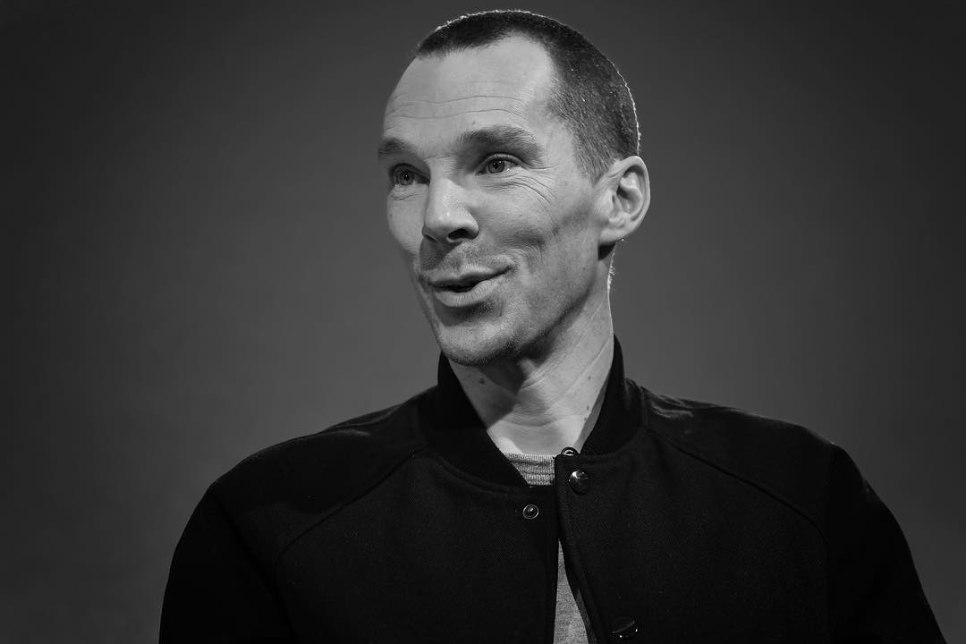 cumberbatch_br's tweet image. Mais registros do Benedict na #TalksAtGS ontem, em Londres, onde falou sobre sua carreira, personagens e como a relação com o figurino ajuda na composição do papel.

@GoldmanSachs

Via: 
instagram.com/p/BwGvqF9lb9a/…
