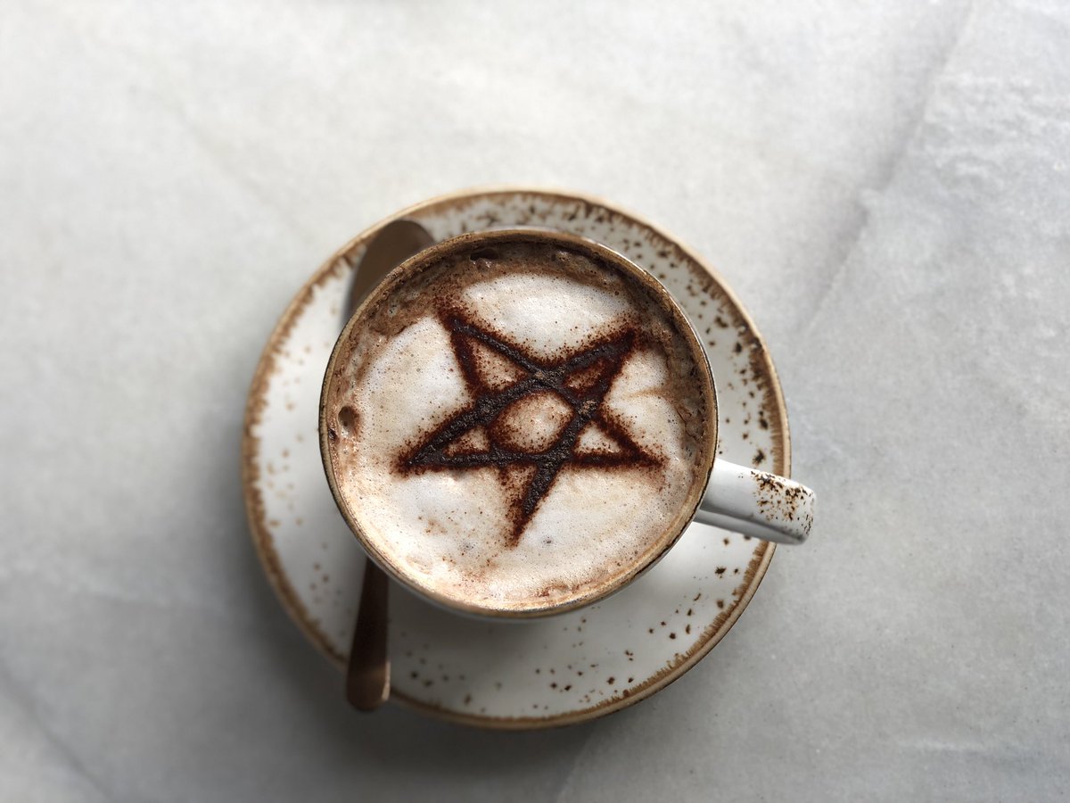 Did you know we serve great coffee? Open all day serving mochas, lattes, macchiatos, cappuccinos....the list is endless 🙌☕️