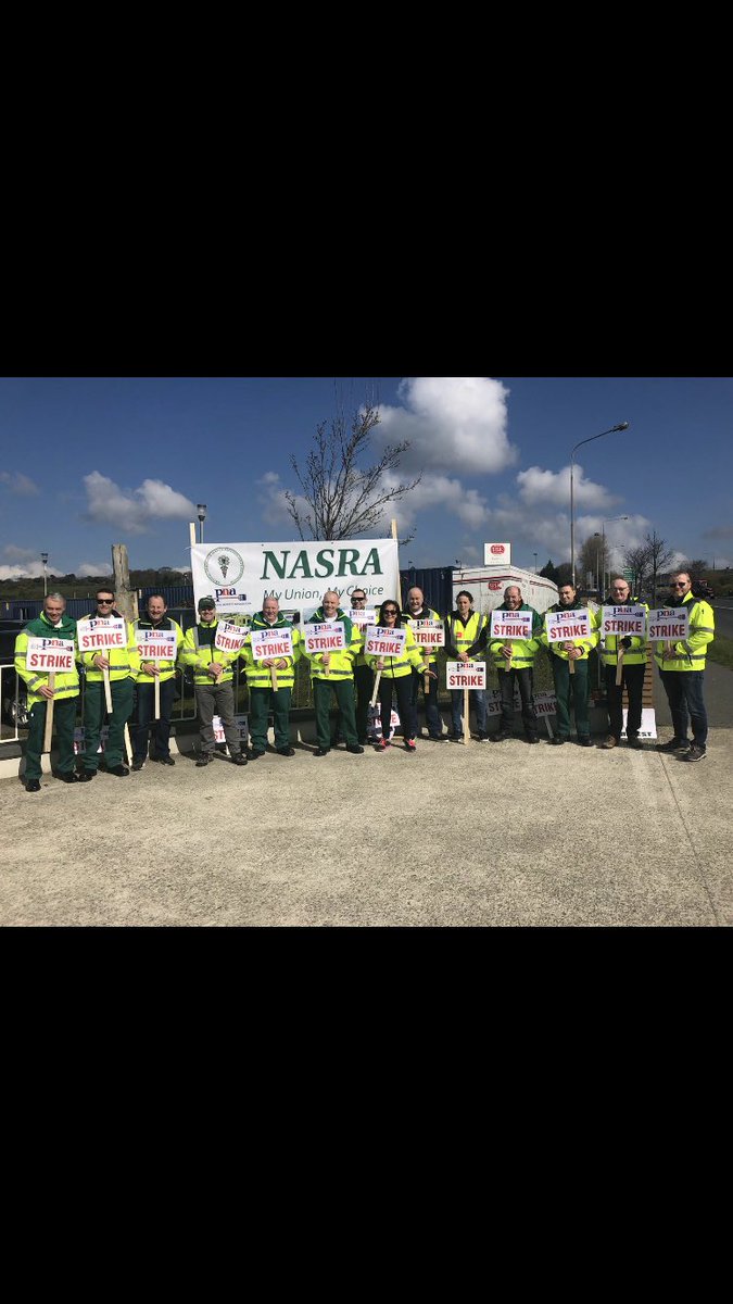 nasra_eire's tweet photo. Staff moral at all time low with EMTs, Paramedics and Advanced Paramedics out striking yesterday nation wide in Ireland looking for union recognition #NASRA #PNA #MyUnionMyChoice #EENA2019 https://t.co/T7gENYcElu