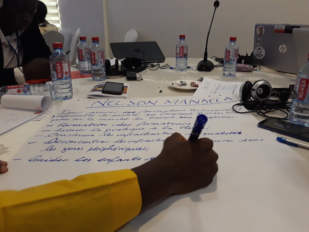 Jeytleman's tweet photo. Session de travail sur les messages à présenter à la #ministérielle du #G7 en Juillet à Paris.
#W7 #g7france @PlanFrance @PlanWestAfrica @francediplo @CoalEducation @EmmanuelMacron 
#RegionalYForum2019 #YouthVoices #ThePowerOf #WD2019 #4Youth2LLDT #GirlsRights #GirlsGetEqual https://t.co/zpmD62Fqis