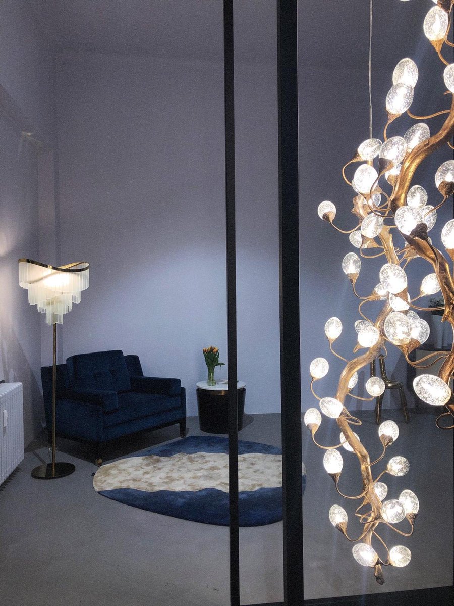 duistt's tweet photo. Don't miss the chance to visit us at Via Tortona - 14 to meet some of our most iconic designs. @fuorisalone #tortonadesignweek #milandesignweek #fuorisalone #Fuorisalone2019
Designs on Stage:
Mr. Jones Armchair https://t.co/uLECCpyEMR
Moon Side Table https://t.co/P5LYBPoVke https://t.co/Rn6RjjY4nF