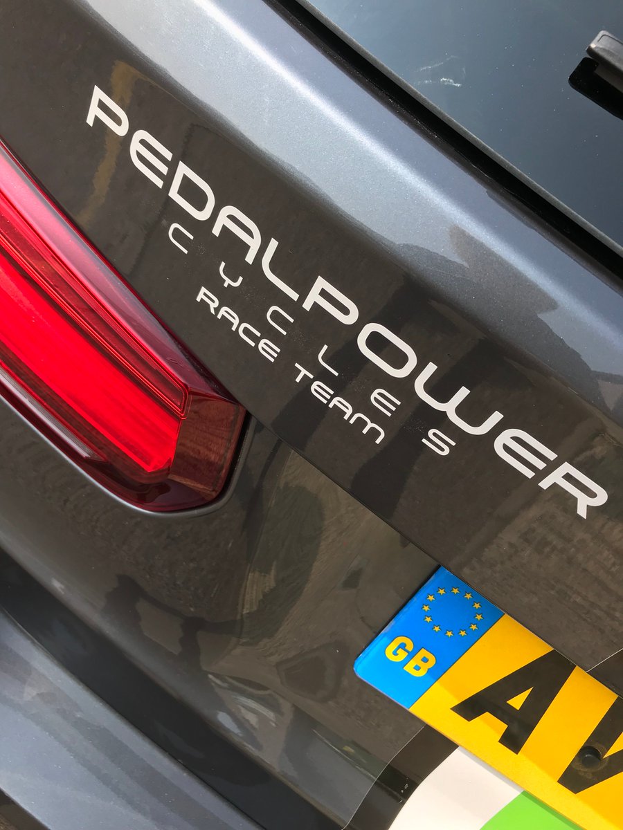 ChappleSigns's tweet photo. New Season - New Sponsor - New graphics #supportcar #signwriter #3M #BMW #pedal #roadbike https://t.co/6aSZHPX3ia