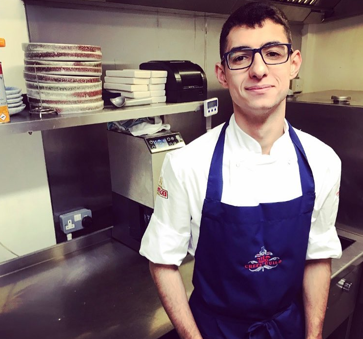 fullerscareers's tweet photo. Good luck to Luan from @TheHollyBushPub as he starts his #chef #apprenticeship @UniWestLondon ! #beproudofit #chefapprentice #pubjobs https://t.co/m24qtHANnR