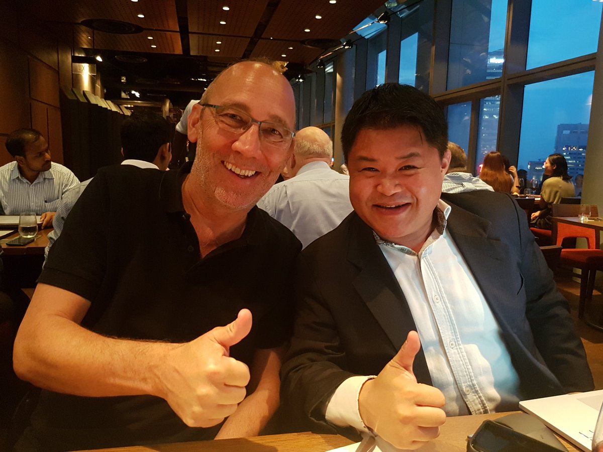 b_hallmans's tweet photo. #HPEMSFT Getting ready for the HPE Microsoft Hybrid Cloud Summit in Singapore with @Renggli_Urs @benchan001  #AzureStack https://t.co/RNSOrP5BIb