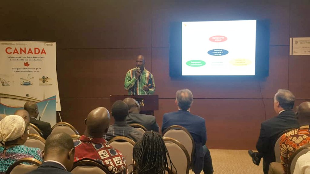 AudreyWamba's tweet photo. Promotion du dialogue social et partenariat gagnant-gagnant avec les populations locales ont été l'une les clés du succès de la société AFRIQUE GOLD. M Mory DIAKITE Superintendant Social Performance 
#rsocotedivoire,#responsabilite,#ambassadeducanada #comite21 #responsabilite https://t.co/552vXNzqtY