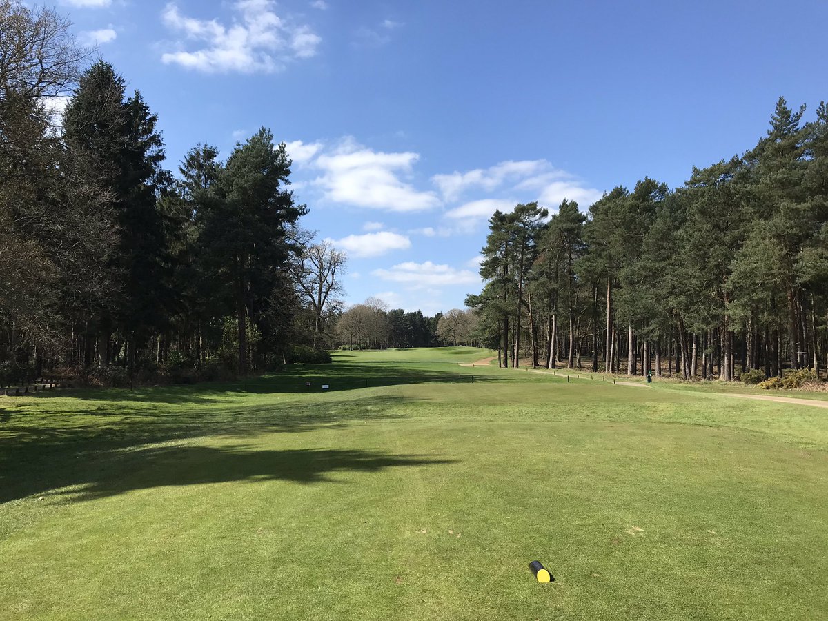 FSPProperty's tweet photo. Fantastic day at the @IASshedshifters charity golf day yesterday @WoburnGC. Amazing weather, great company and always nice to walk away as a winner hey @FSP_Jimmy...... Thank you so much to @TritaxBigBox &amp; Bericote for such generous sponsorship! 🏌️‍♀️👍 https://t.co/nybbQLEALZ