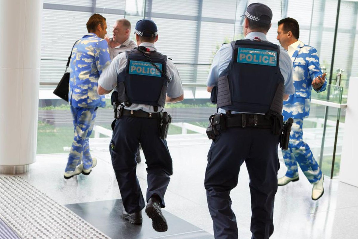 No need to call the police!  We encourage private use of the #cloud!  You don't need to do it out in the open.  Join <a href="/TECMAILING/">TEC Mailing Solution</a> and the #CloudMailingGuys in the ultimate "DO ANYTHING" #LasVegas at the <a href="/Xplor_Int/">Xplor International</a> Conference 4/23-4/25 ow.ly/aShu50p171R   
#mail#print#usps