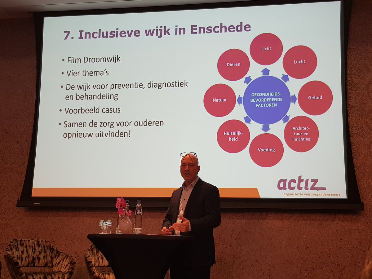PennySenior's tweet photo. Congres Welk zorgvastgoed over 5 jaar @vjprofs. Rick Hogenboom @dePosten en @ActiZbrancheorg trapt af. Over de zorgkloof, tussenvormen en inclusieve wijken. https://t.co/mk7srKpvKo