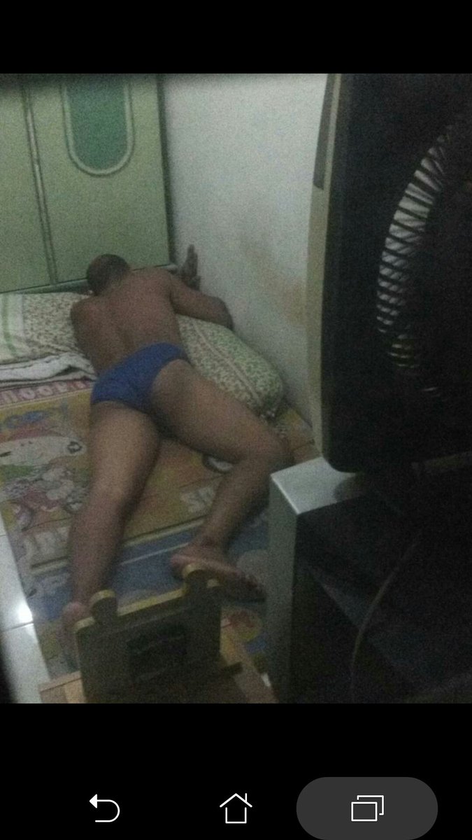 RudiJoss5's tweet photo. Tetangga kost, kecapean lgsung rek https://t.co/lXsIjotjZM