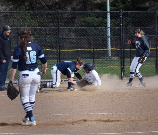 mags_softball's tweet photo. Strx with the DUBBBBB @ Beaumont!! 🙂🤪😤 Fessler with 10 K’s and Brenner hit a triple to win the game! #Drip #KeepItUp https://t.co/CtnA22AGVN