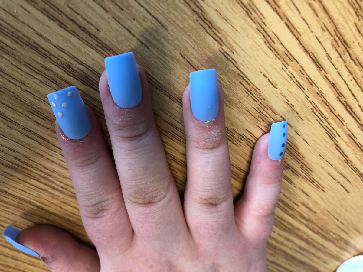 emaherart's tweet photo. Some inspiring nail art from LCA2 just in time for the weekend 💅💕
@Colaistebride @LcaCb #nailart https://t.co/ZItV51FH61